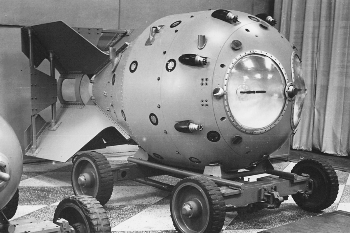 Первая советская атомная бомба РДС-1